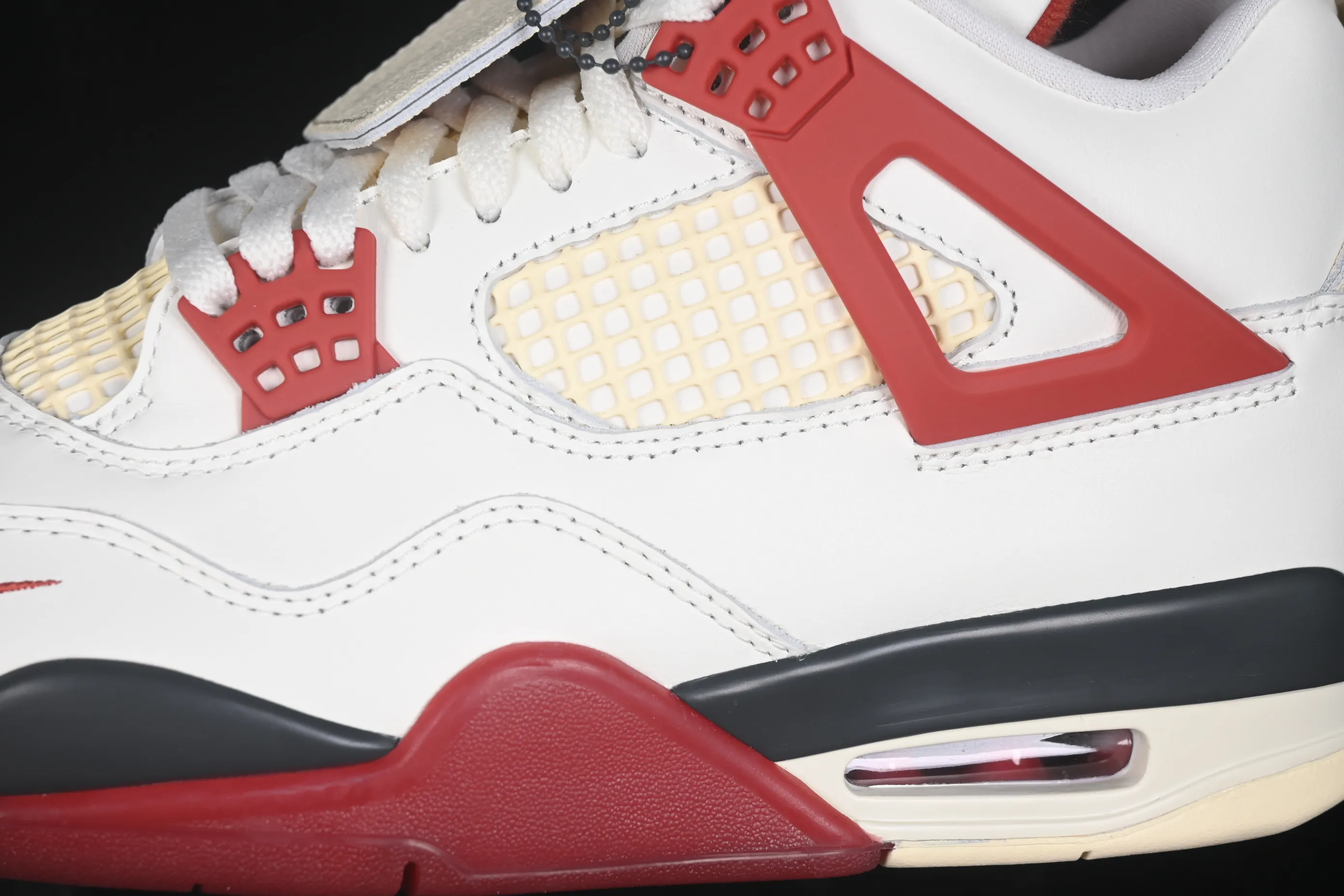 All Categories Air Jordan Jordan Series Basketball Shoes Air Jordan 4 OG Version Nigel Sylvester x Air Jordan 4 Retro "Brick After Brick" AJ4 Joe 4 White Red Urine Stains 2.0 IQ8055-100